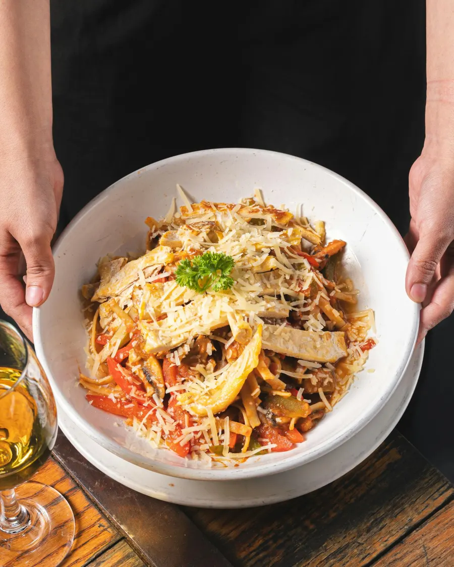 Fettuccine Alfredo — creamy white sauce over fresh fettuccine